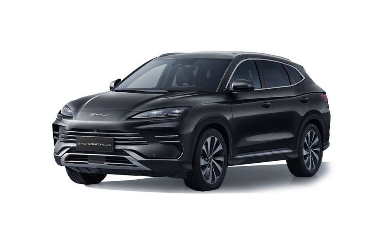 BYD Song Plus — view 1